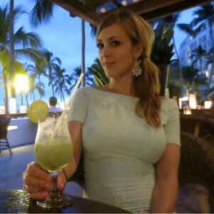 Free with any purchase Earrings